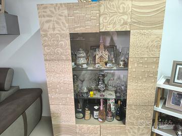 Mobili nuovi, ritiro a carico del acquirente