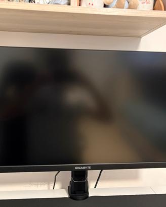 Monitor Gaming 4k 144hz 1ms gigabyte trattabile