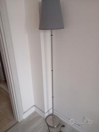lampada a piantana da terra 