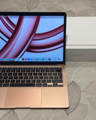 Apple MacBook Air M1 pari al NUOVO