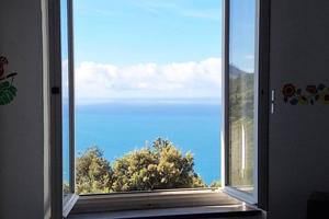 Villa di 250 m² con più di 5 locali e box auto a L