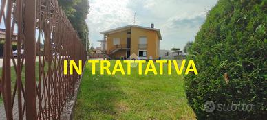 CASA INDIPENDENTE A FERNO
