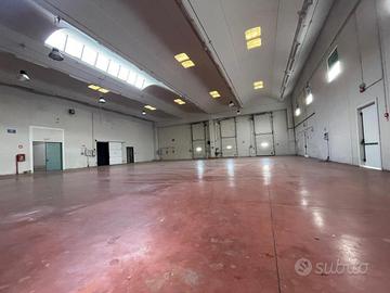 Capannone / Fondo a Scordia