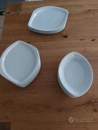 Set di piatti  da aperitivo