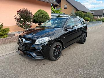Mercedes GLE 63s AMG V8 Bi-Turbo