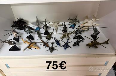 Modellini elicotteri + 2 aerei