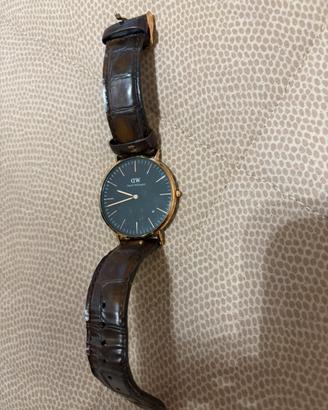 Oroglio Daniel Wellington