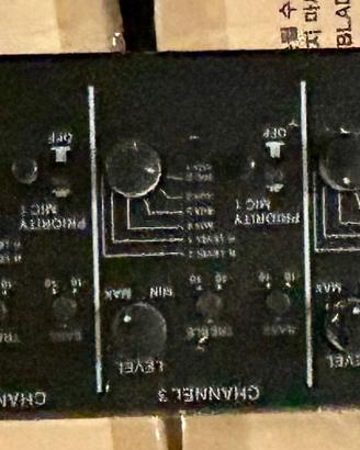 Mixer amplificato Vivaldi