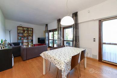 4 LOCALI A DESENZANO DEL GARDA