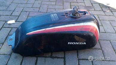 CB 750 '83 : serbatoio parafango fianchetto codone