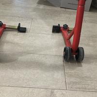 Cavalletto posteriore moto