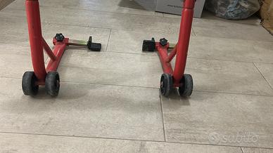 Cavalletto posteriore moto