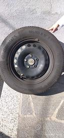 4 gomme stradali complete di cerchioni