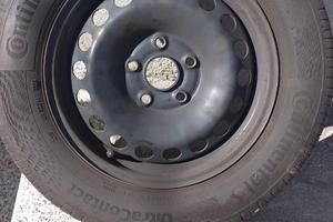 4 gomme stradali complete di cerchioni