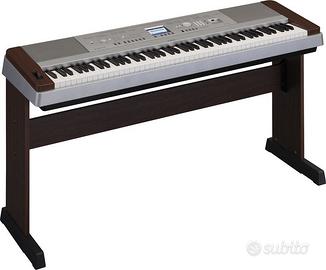 Yamaha DGX-640W Pianoforte Digitale (TRATTABILE)