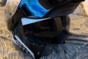 casco modulare agv taglia S con uno M