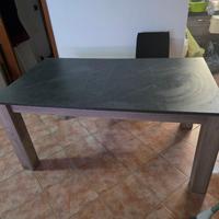 mobile tv e tavolo allungabile