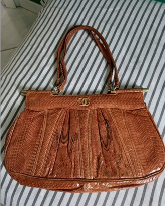 Borsa in cobra