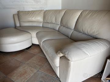 divano angolare Natuzzi