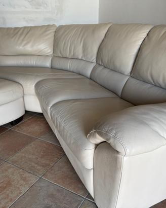 divano angolare Natuzzi