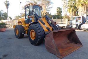 PALA GOMMATA JCB