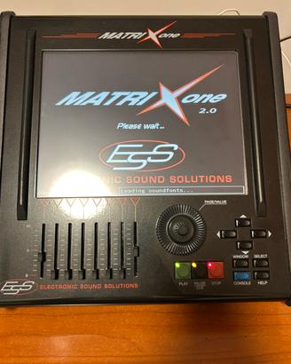 MATRIX ONE IN CONDIZIONI IMPECCABILI + custodia