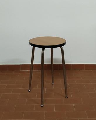 Sgabello - Formica