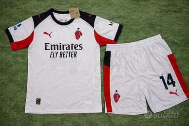 Kit Seconda Divisa - Milan - Modric#14 - Taglia M