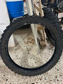 Gomma metzeler 90/90/21