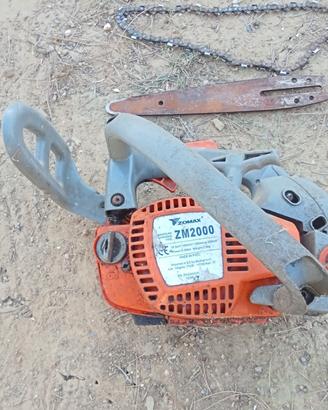 attrezzatura giardinaggio 