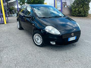 Fiat punto 2007 1.4 benzina neopatentato