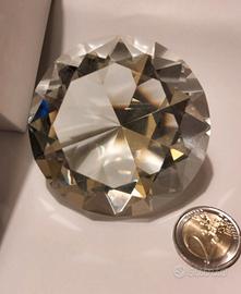 Fermacarte a forma di cuore diamante