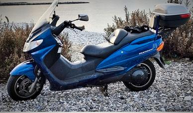 Suzuki Burgman 250 AN