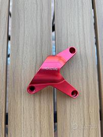 Protezione pompa acqua hypermotard 950