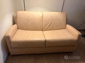 DIVANO LETTO PELLE ECOLOGICA EURO 100
