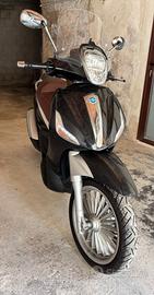 Beverly 300 - km 17.500