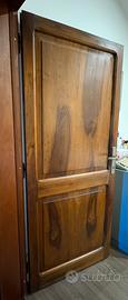Porte in legno di noce
