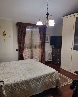 Armadio e letto con cassone