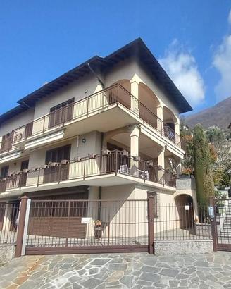 Appartamento di 140 m² con 5 locali a Nesso