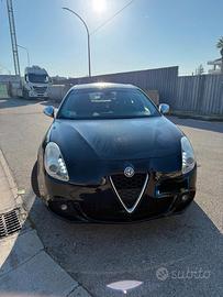 Alfaromeo giulietta 2013 1.4 turbo benzina/gpl