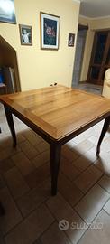  Tavolo allungabile in legno
