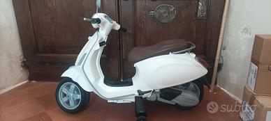vespa giocattolo 