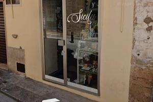 Locasi unità immobiliare uso commercio e/o ufficio