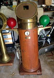 Bussola a chiesuola e telegrafo dí macchina