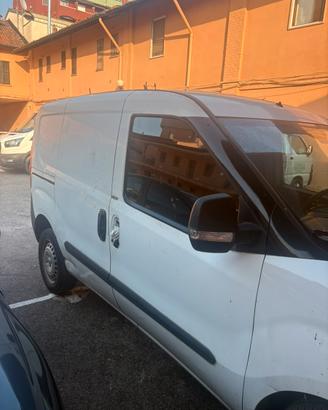 kombo Euro 5 diesel km orihinali