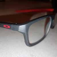 occhiali da lettura Oakley con lenti graduate hoya