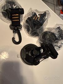 Serrature sulla ventosa con un moschettone