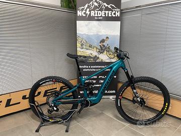 Santa Cruz  Bullit C 90 - Tg: M  con PowerMore 250