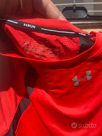T shirt under armour