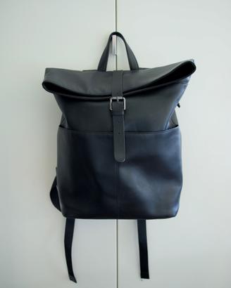 Zaino Roll top Berliner in pelle nera